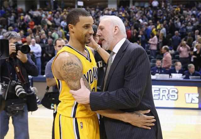 苦苦支撑！沃尔夫替补9中6得到17分&篮网半场唯一得分上双球员（独挑大梁！沃尔夫替补9投6中砍17分 成篮网半场唯一得分上双者）