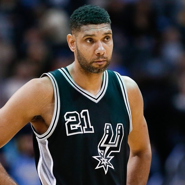 八年没在费城赢过了！湖人客场对阵76人已经遭遇了七连败（湖人近八年客战费城未尝胜绩，对76人惨遭七连败）