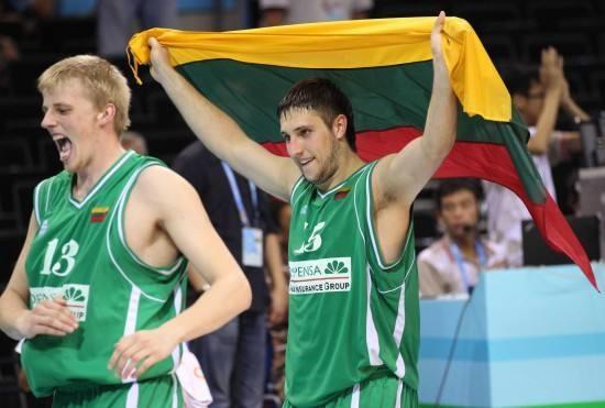 射手榜发生变化，他升至前五（射手榜洗牌，他跻身前五）