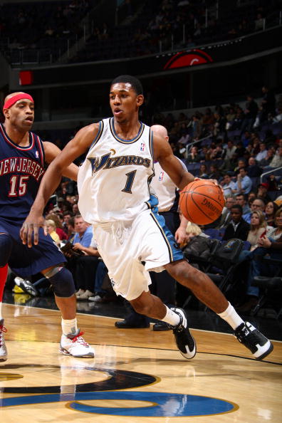 15岁道曼禁区内天秀回旋破门，青年欧冠阿森纳4-2逆转拜仁（青年欧冠：15岁道曼禁区回旋神射，阿森纳4-2逆转拜仁）