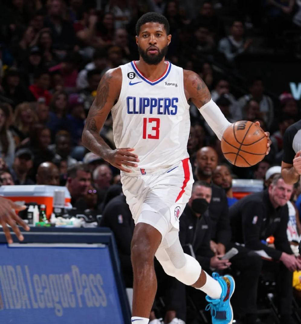 被与贝肯鲍尔比较？凯恩：我从小就喜欢防守，很享受铲球（被拿来与贝肯鲍尔相提并论？凯恩：自幼热爱防守，铲球令我乐在其中）