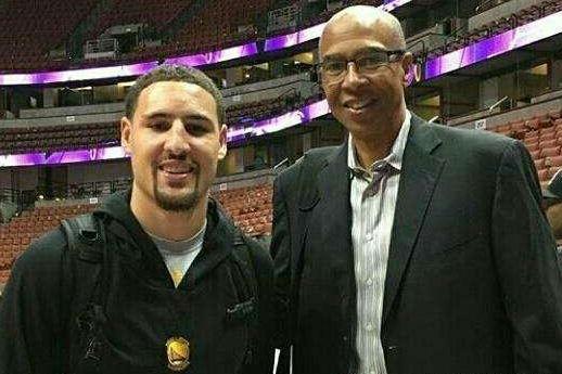 历史首位，前武汉女足外援特姆瓦连续两年获得美女职最佳球员（前武汉女足外援特姆瓦成历史首人，连续两年当选美女职年度最佳球员）